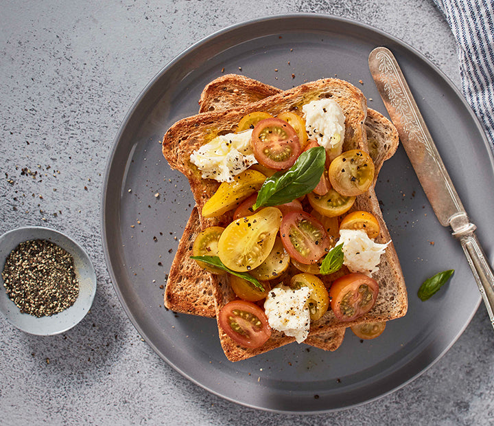 Cherry Tomato Bruschetta with Mozzarella, Basil