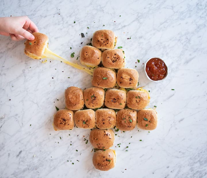 Dinner Rolls Christmas Tree