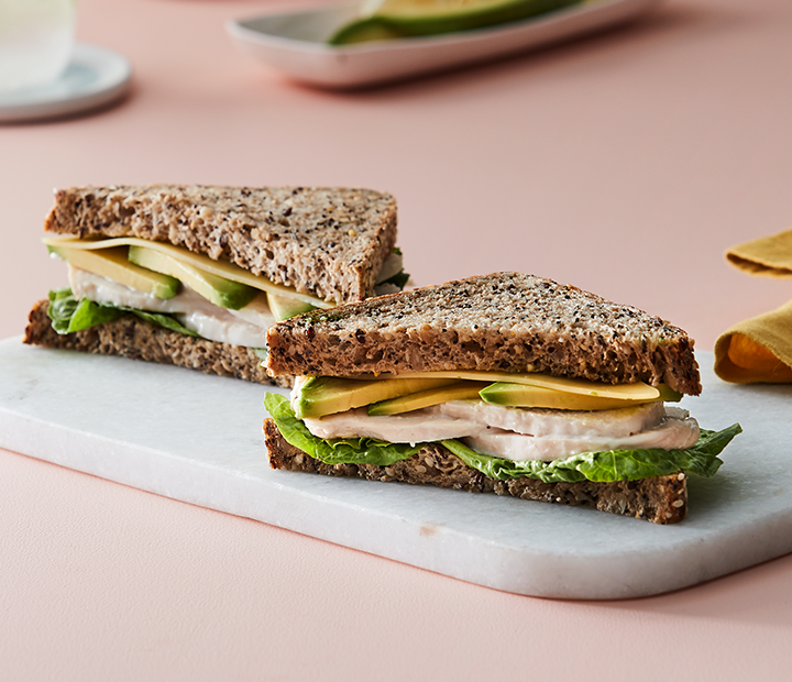 Chicken Avo Sandwich with Ranch Sauce & Manchego Cheese Recipe