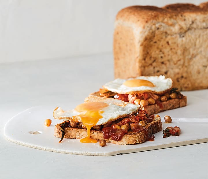 Spicy Chickpea & Egg Open Toastie