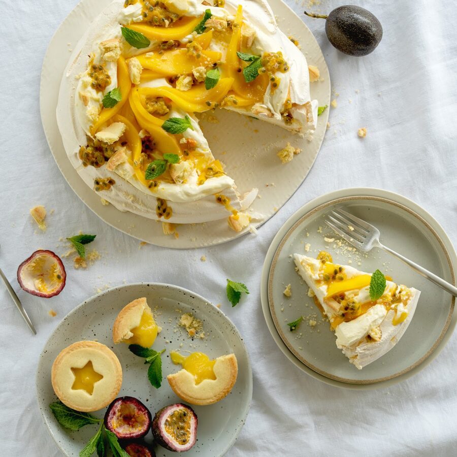 Zesty Christmas Pavlova