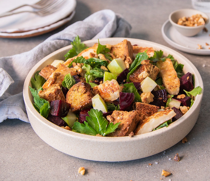 Halloumi & Crouton Salad